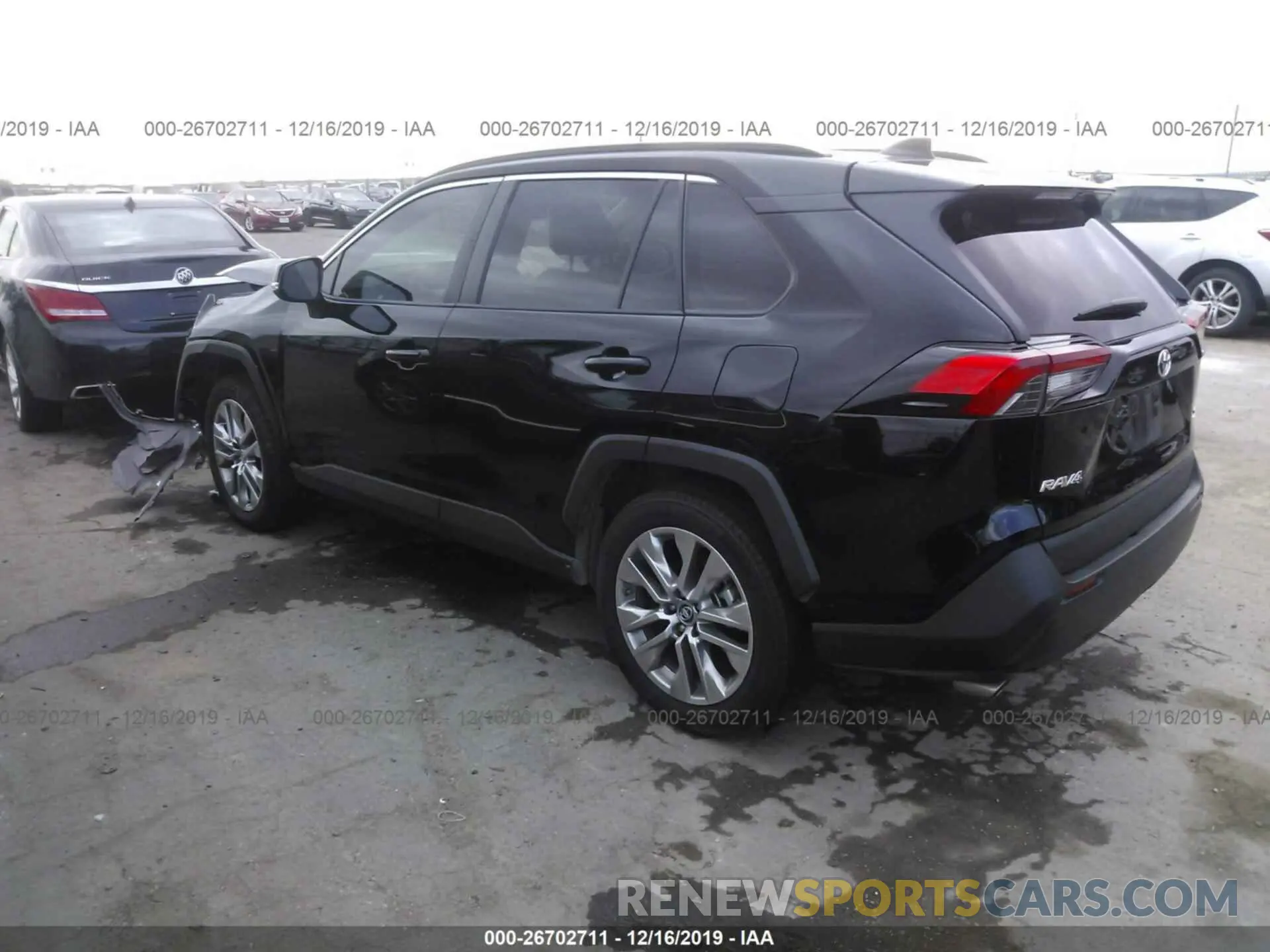 3 Photograph of a damaged car 2T3C1RFV2KW011775 TOYOTA RAV4 2019