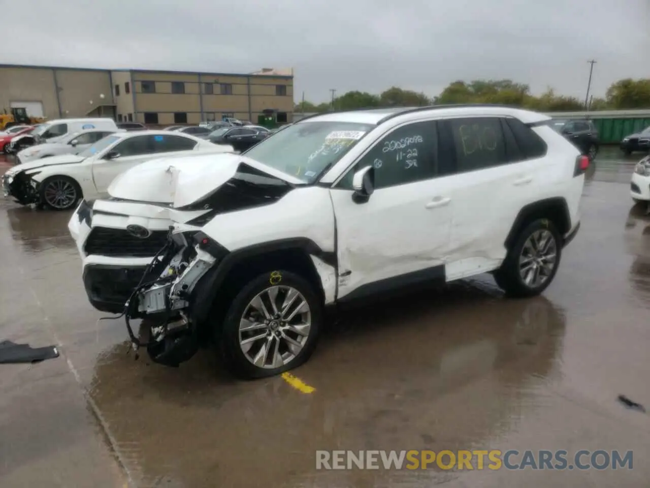 1 Фотография поврежденного автомобиля 2T3C1RFV3KC020051 TOYOTA RAV4 2019