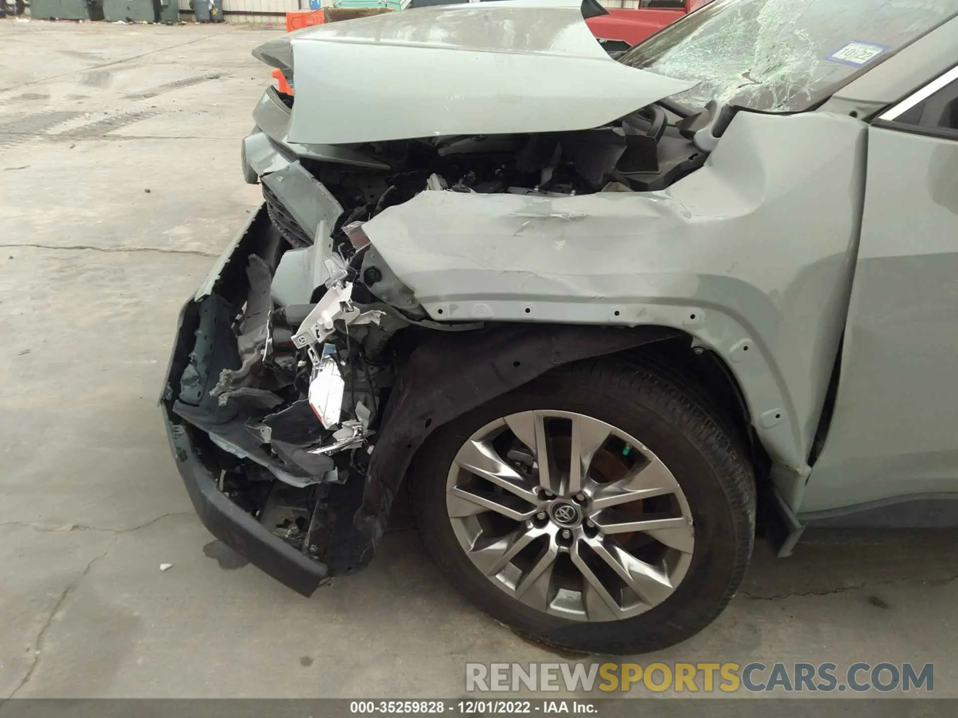 6 Photograph of a damaged car 2T3C1RFV4KC028532 TOYOTA RAV4 2019