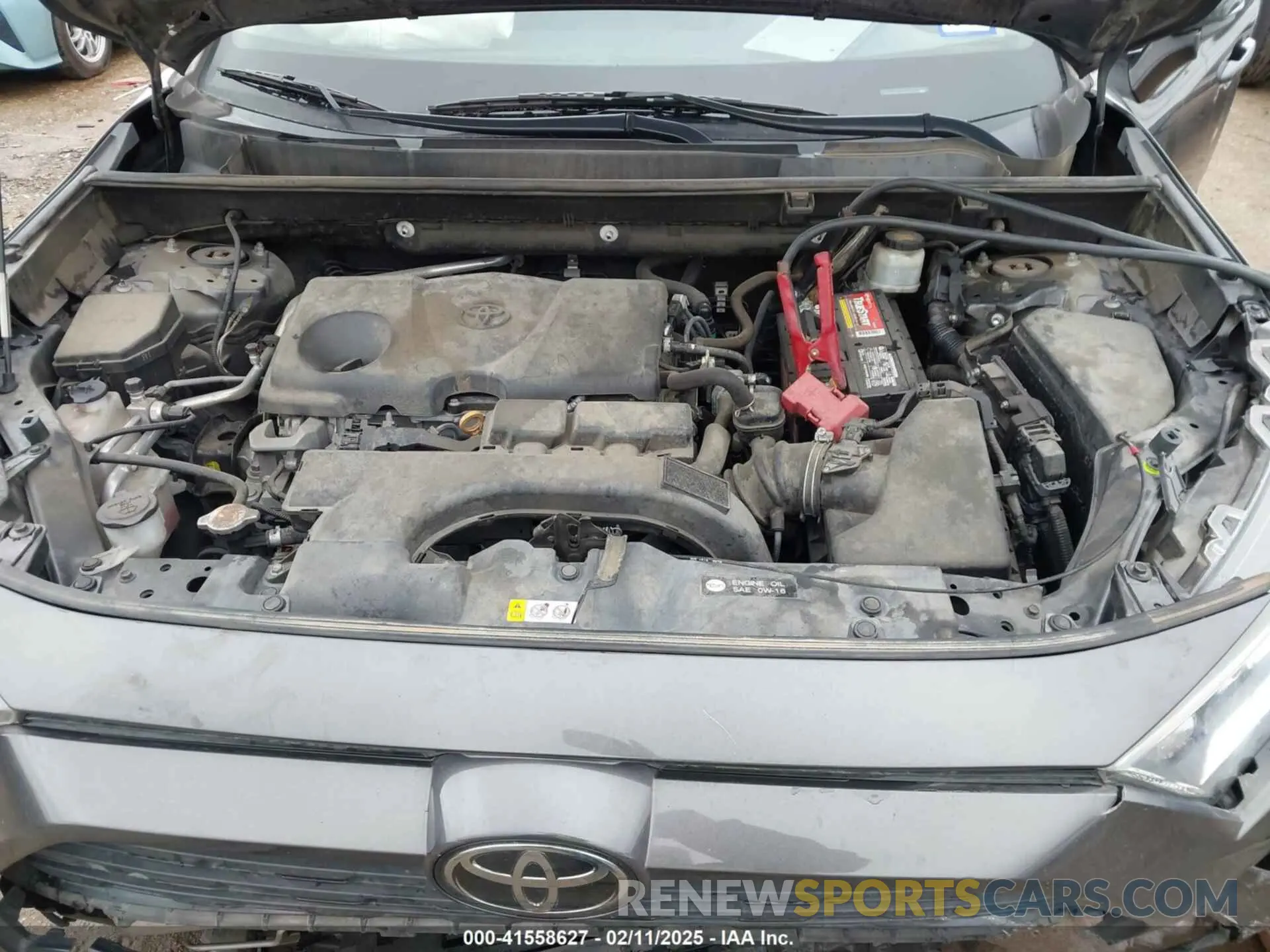 10 Photograph of a damaged car 2T3C1RFV4KW004827 TOYOTA RAV4 2019