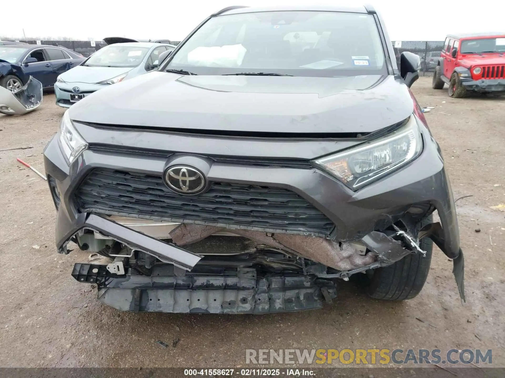 6 Photograph of a damaged car 2T3C1RFV4KW004827 TOYOTA RAV4 2019