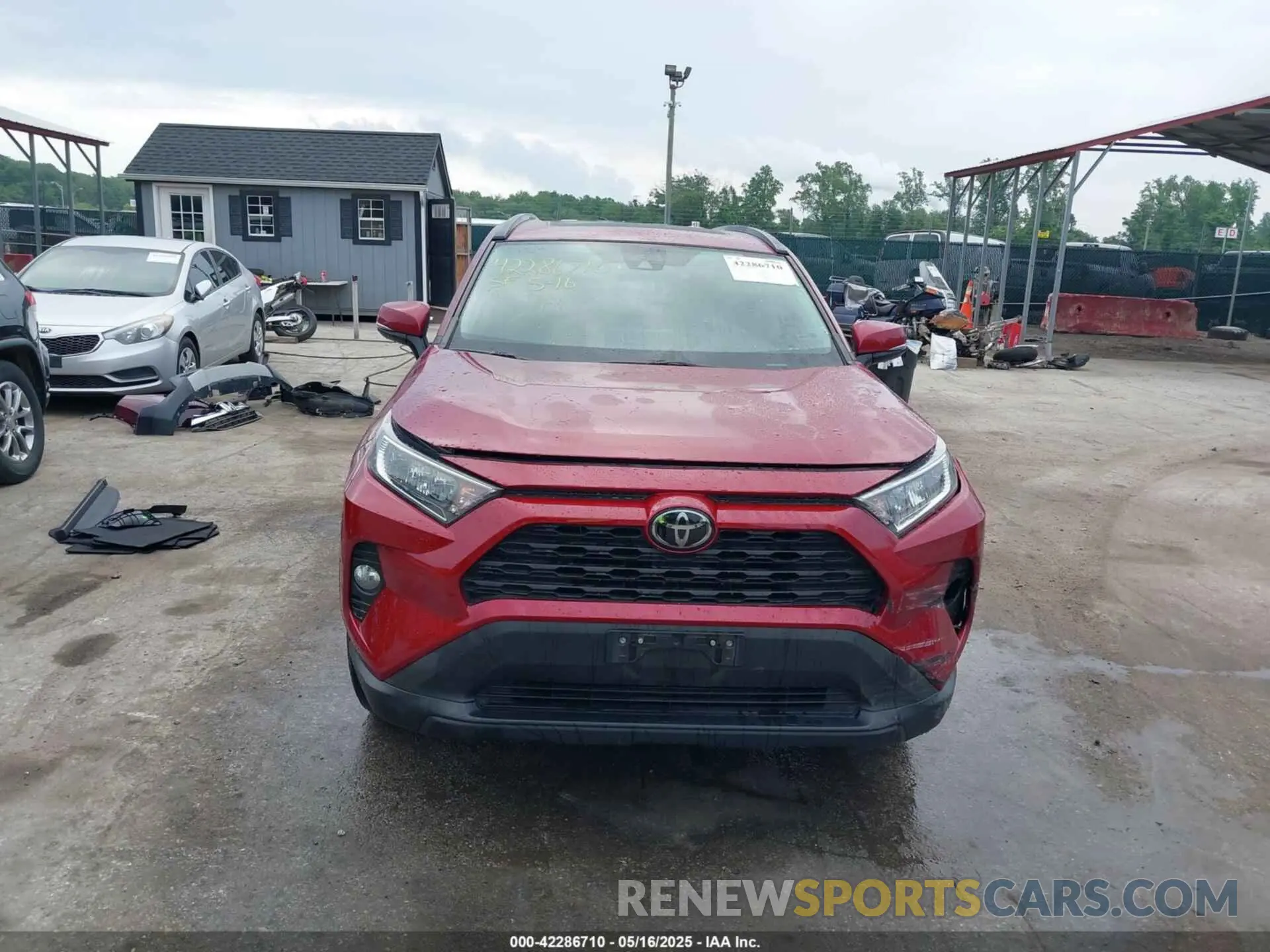 12 Photograph of a damaged car 2T3C1RFV6KW046206 TOYOTA RAV4 2019