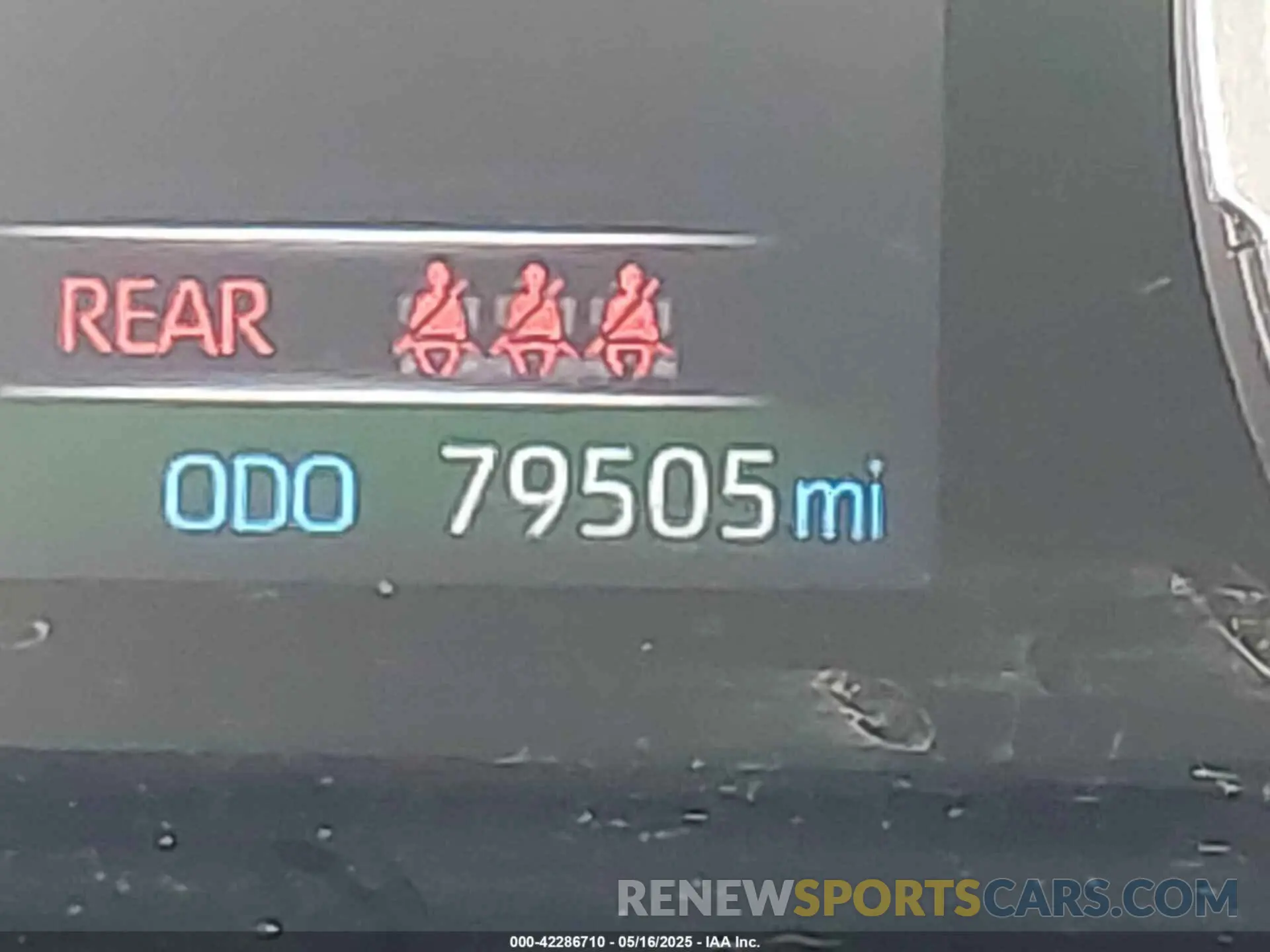 15 Photograph of a damaged car 2T3C1RFV6KW046206 TOYOTA RAV4 2019