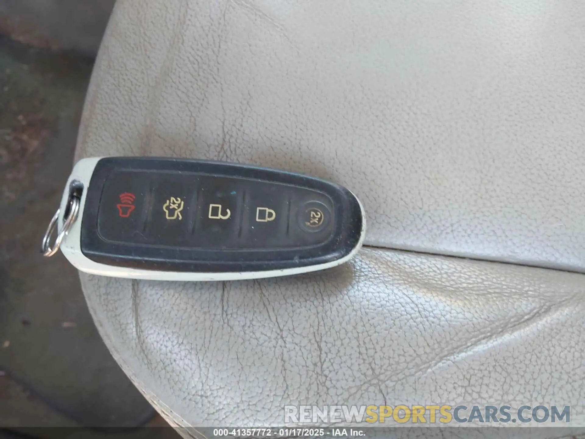 11 Photograph of a damaged car 2T3C1RFV7KW026367 TOYOTA RAV4 2019