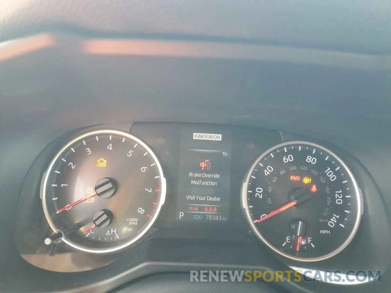 9 Photograph of a damaged car 2T3C1RFV8KC024743 TOYOTA RAV4 2019