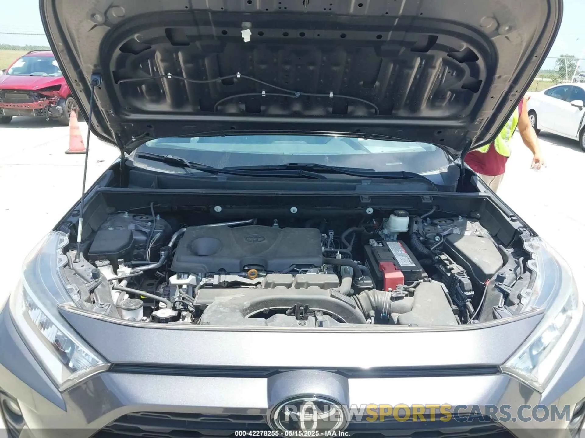 10 Фотография поврежденного автомобиля 2T3C1RFV9KW026791 TOYOTA RAV4 2019