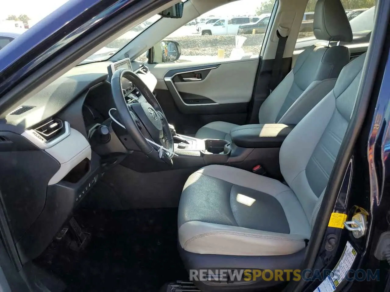7 Фотография поврежденного автомобиля 2T3DWRFV1KW034888 TOYOTA RAV4 2019