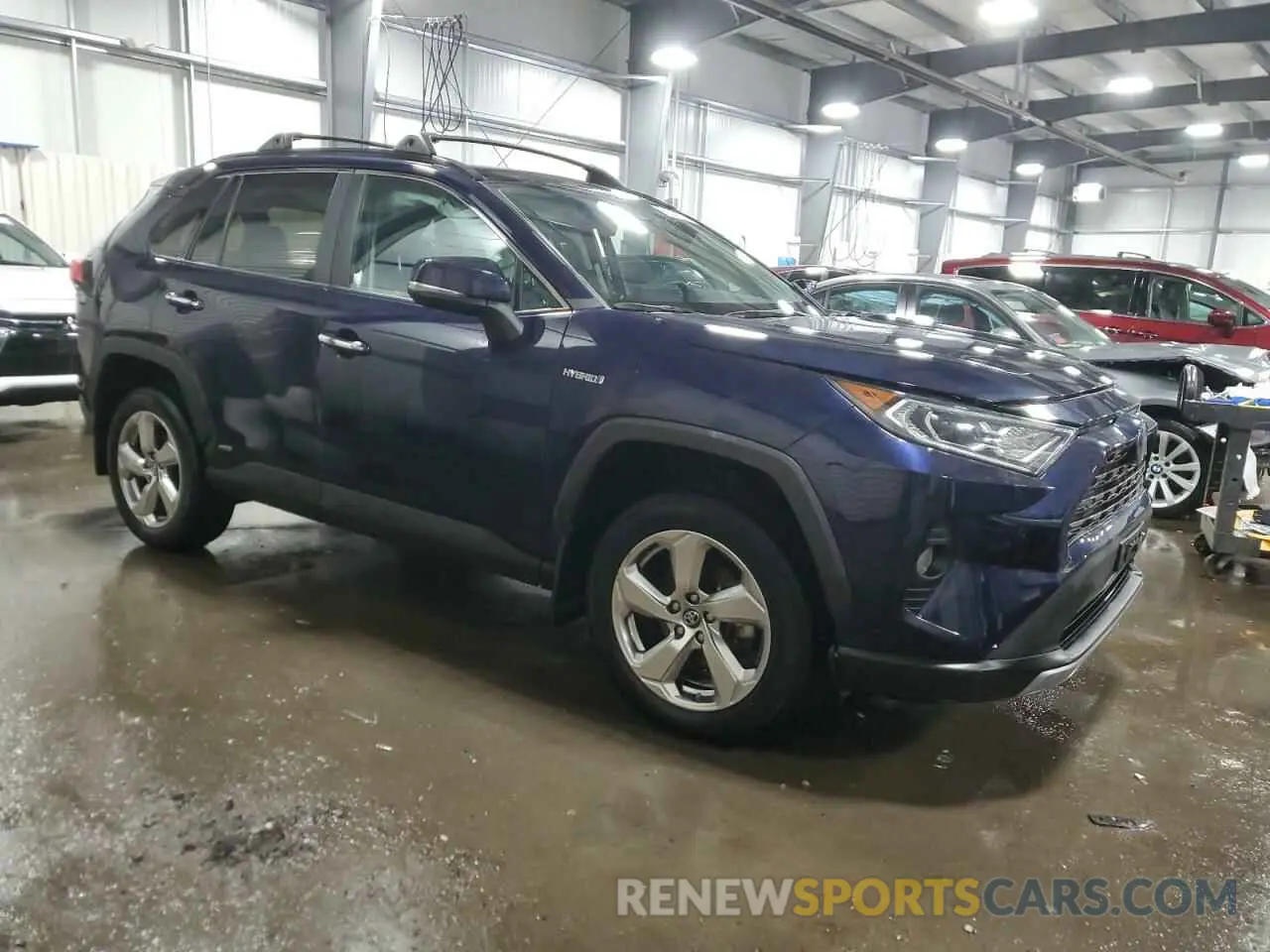 4 Photograph of a damaged car 2T3DWRFV2KW036293 TOYOTA RAV4 2019