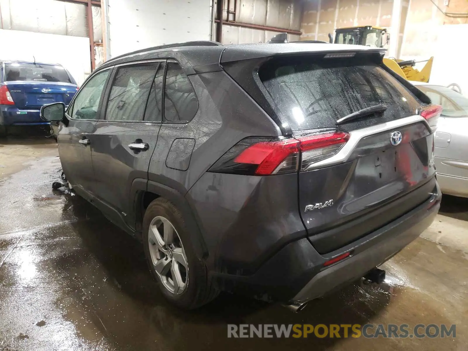 3 Photograph of a damaged car 2T3DWRFV7KW038010 TOYOTA RAV4 2019