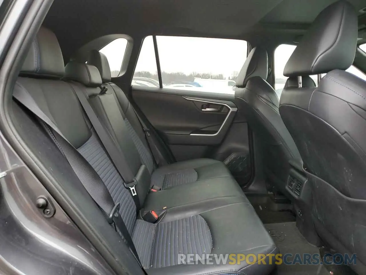 11 Фотография поврежденного автомобиля 2T3EWRFV1KW021191 TOYOTA RAV4 2019