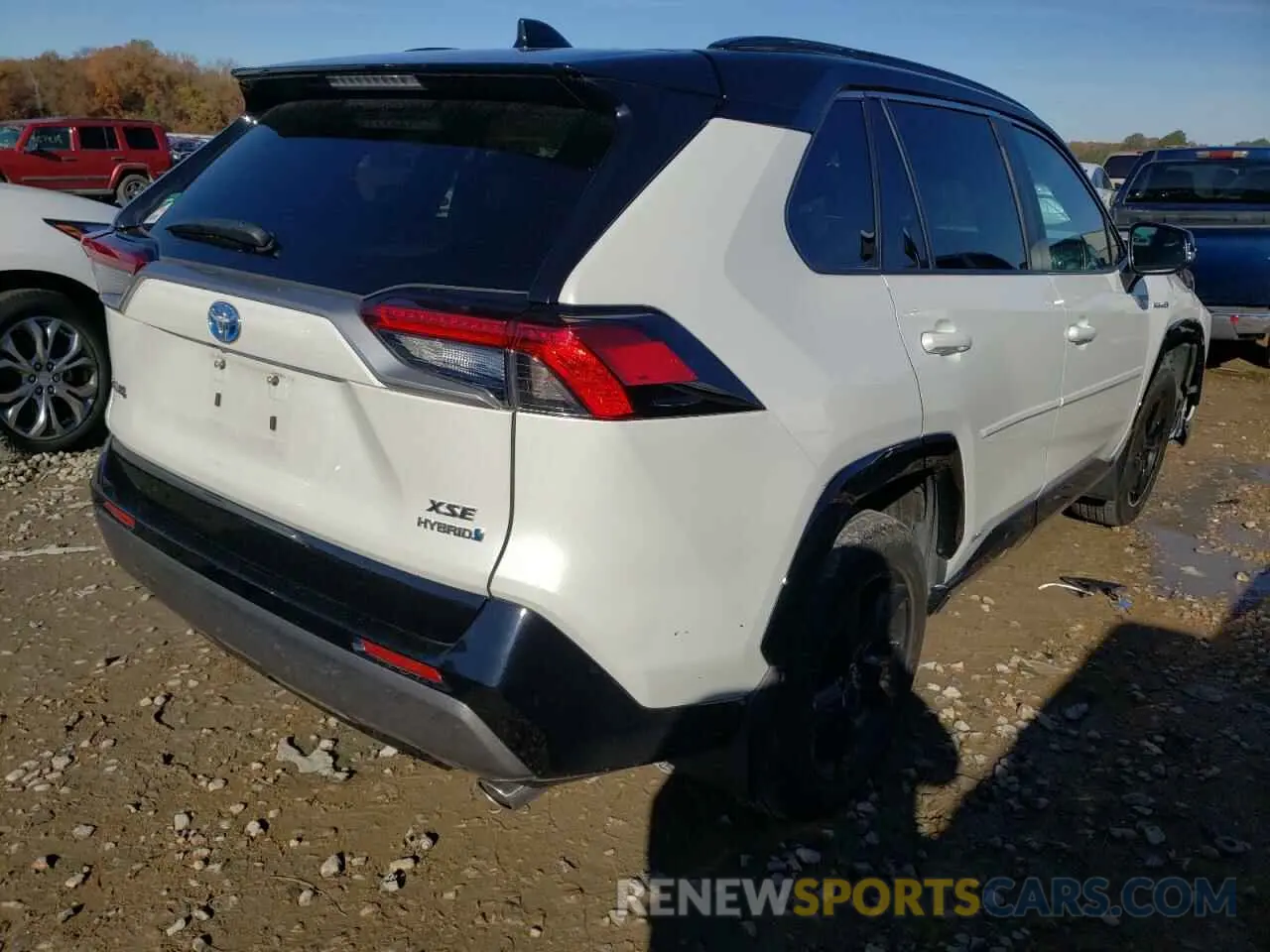 4 Фотография поврежденного автомобиля 2T3EWRFV2KW040235 TOYOTA RAV4 2019