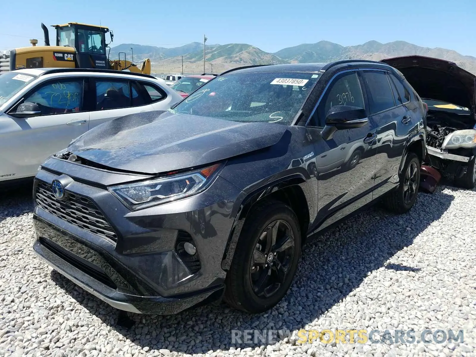 2 Фотография поврежденного автомобиля 2T3EWRFV5KW006371 TOYOTA RAV4 2019