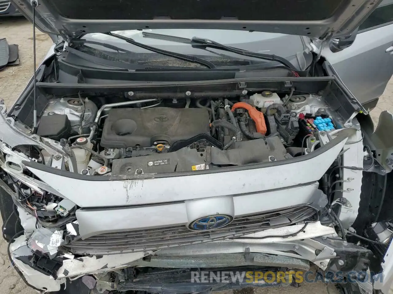 12 Photograph of a damaged car 2T3EWRFV7KW036794 TOYOTA RAV4 2019