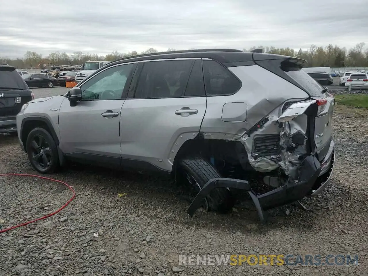 2 Photograph of a damaged car 2T3EWRFV8KW025609 TOYOTA RAV4 2019