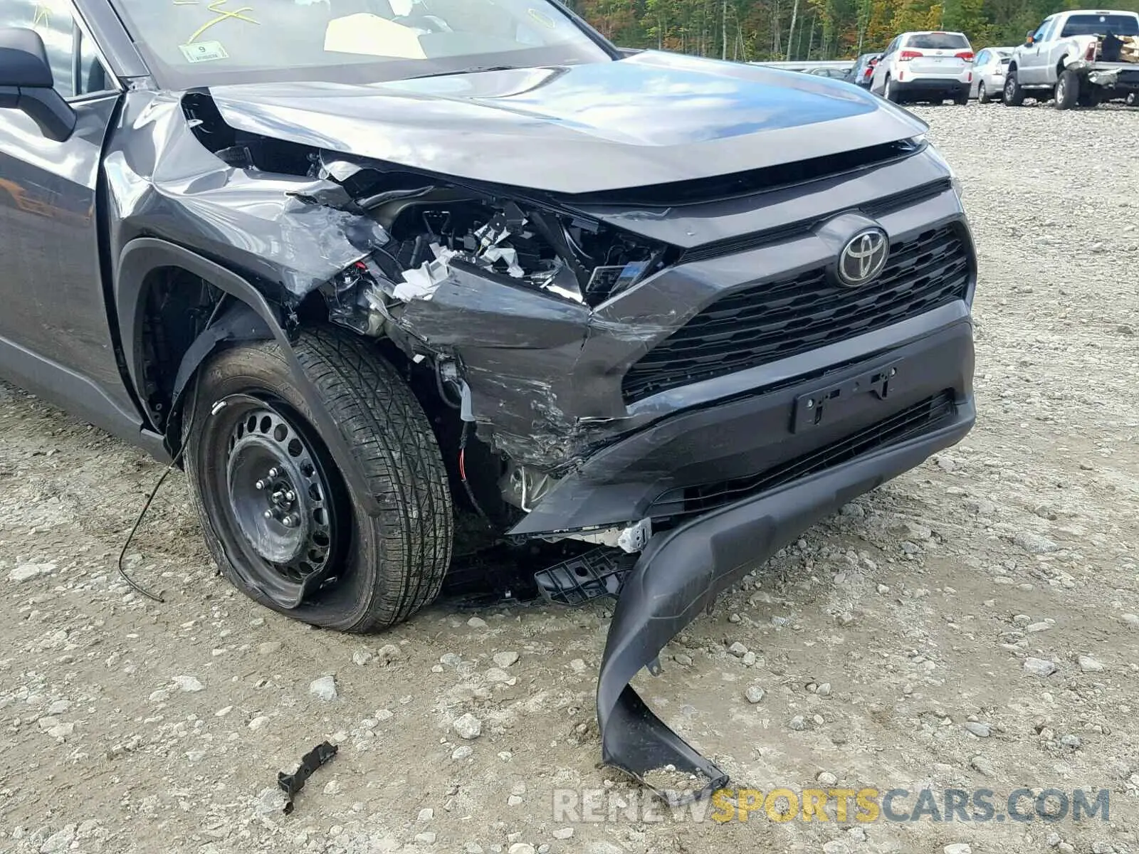 9 Photograph of a damaged car 2T3F1RFV0KC041419 TOYOTA RAV4 2019