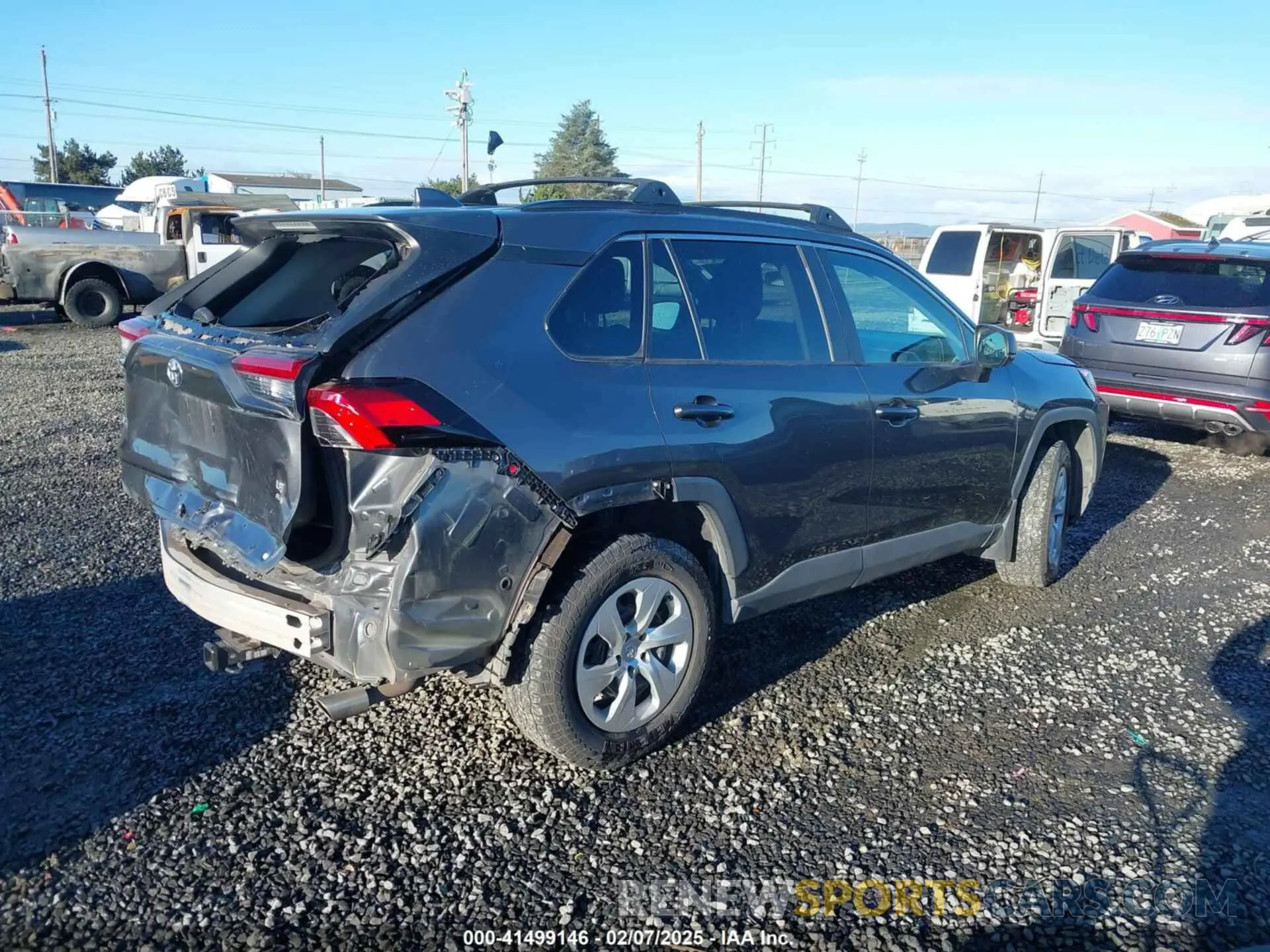 4 Фотография поврежденного автомобиля 2T3F1RFV0KW019791 TOYOTA RAV4 2019