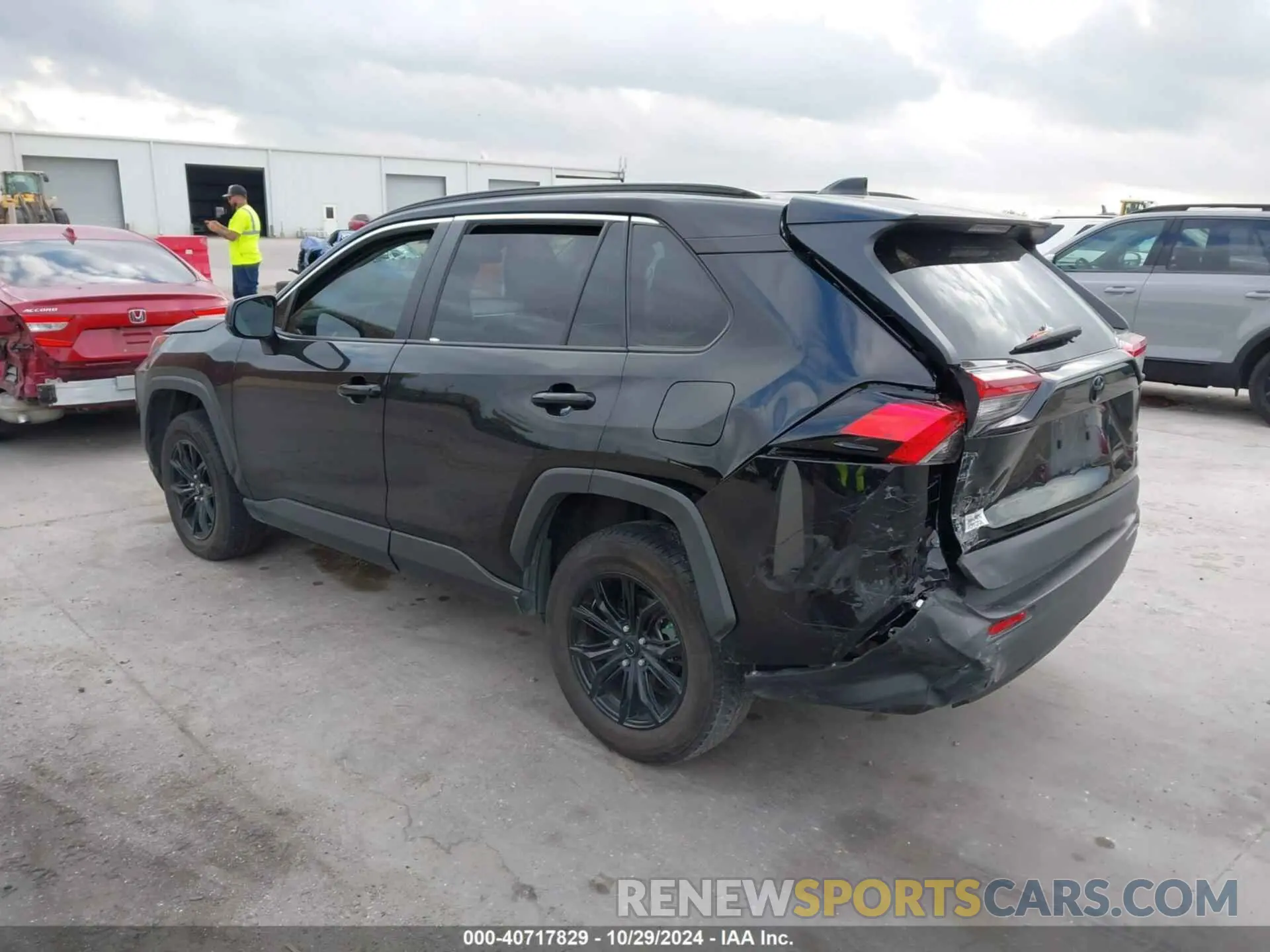 3 Фотография поврежденного автомобиля 2T3F1RFV1KC012446 TOYOTA RAV4 2019