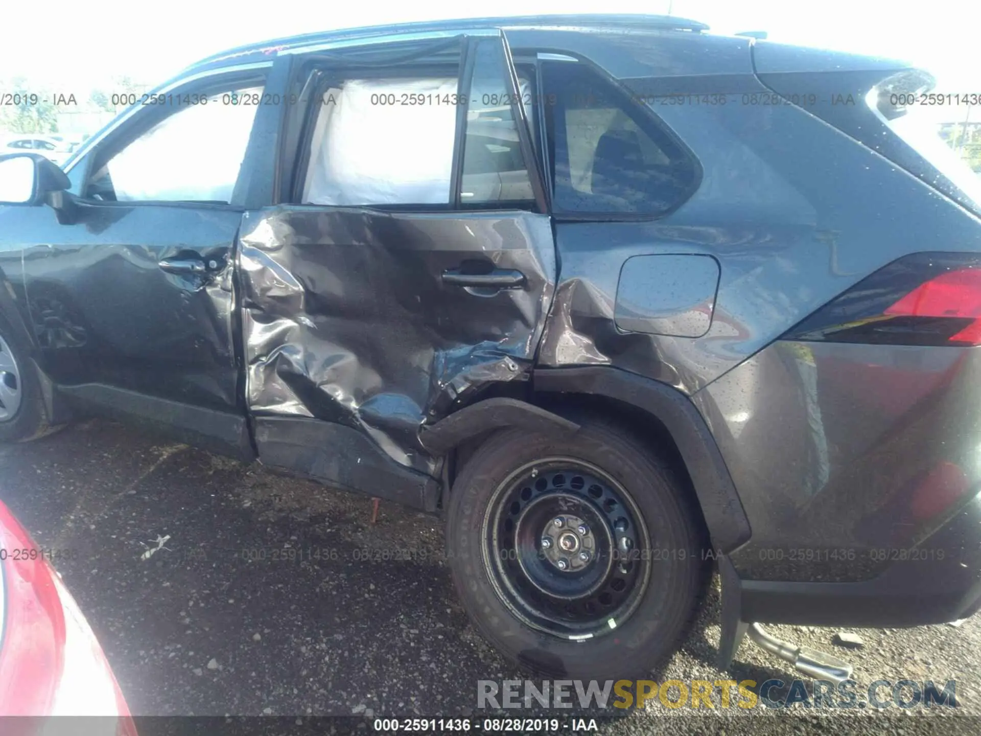 6 Photograph of a damaged car 2T3F1RFV1KC033264 TOYOTA RAV4 2019
