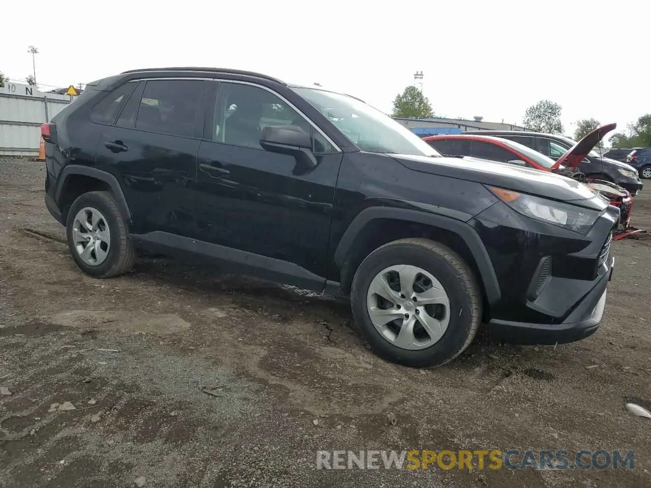 4 Photograph of a damaged car 2T3F1RFV1KW021503 TOYOTA RAV4 2019