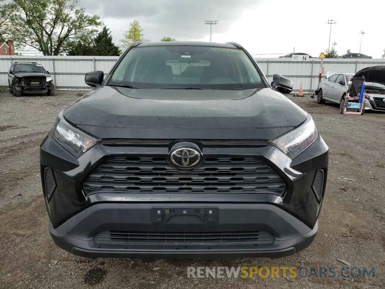 5 Photograph of a damaged car 2T3F1RFV1KW021503 TOYOTA RAV4 2019