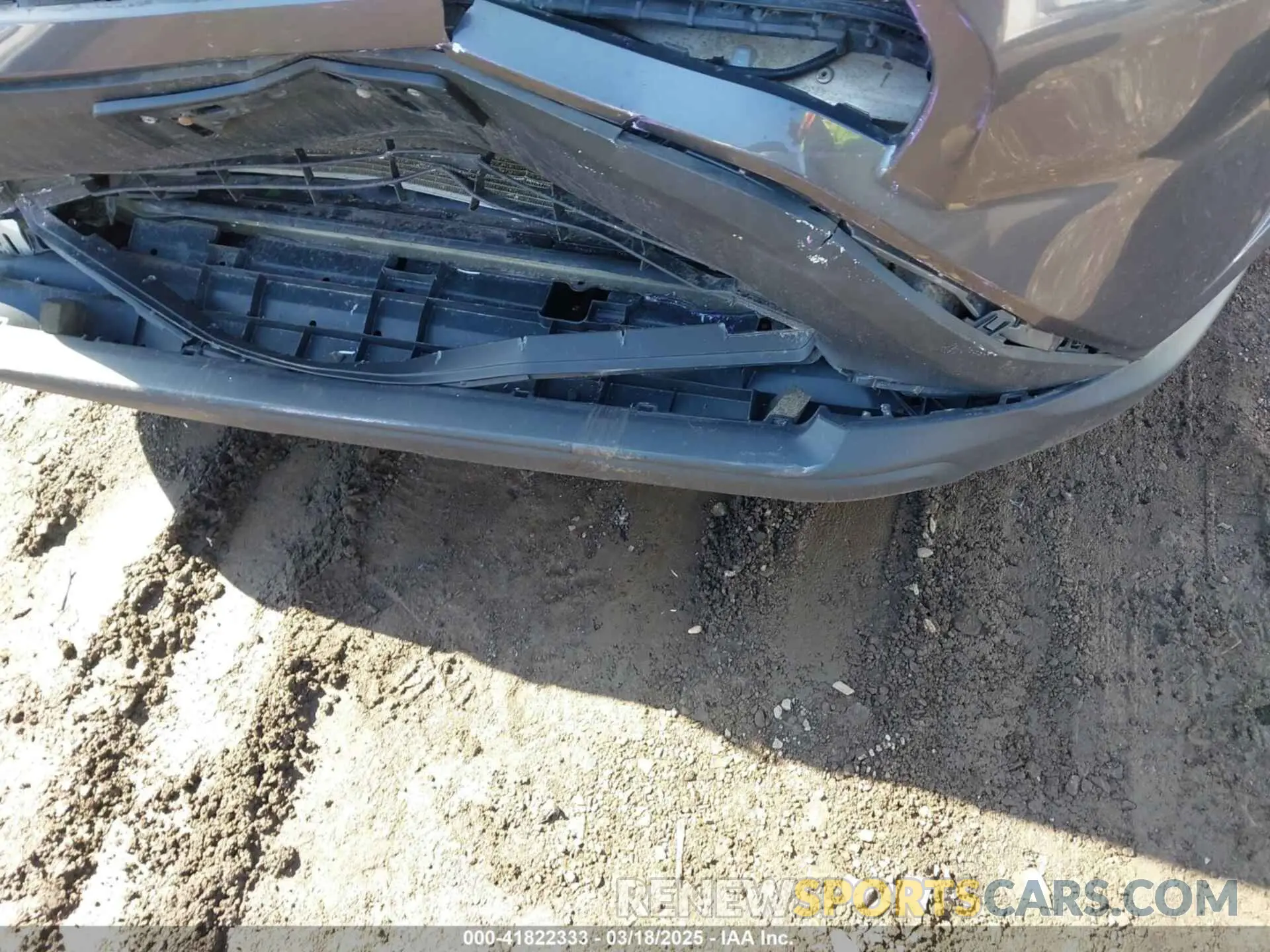 6 Photograph of a damaged car 2T3F1RFV1KW031478 TOYOTA RAV4 2019