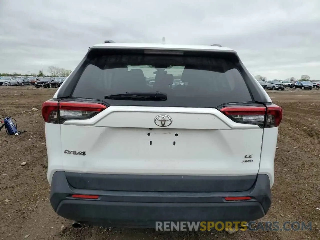 6 Фотография поврежденного автомобиля 2T3F1RFV2KC040949 TOYOTA RAV4 2019