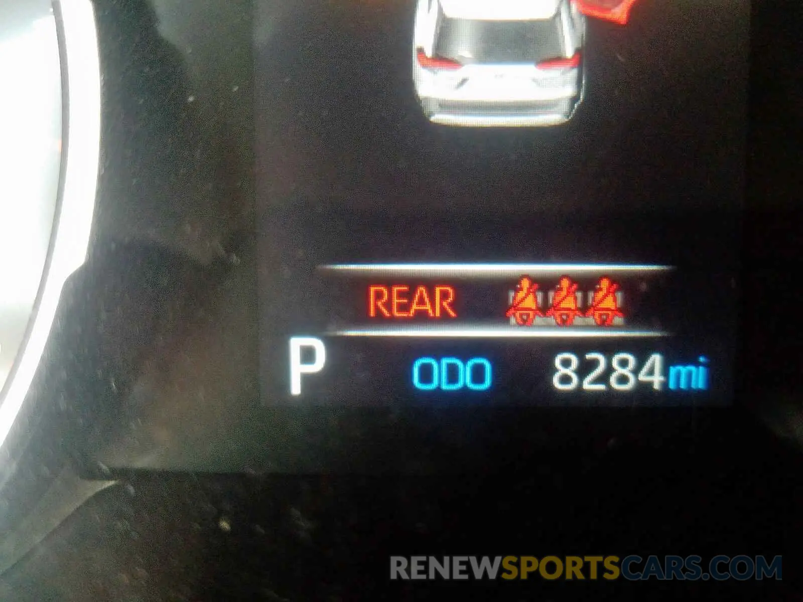 8 Photograph of a damaged car 2T3F1RFV2KW003592 TOYOTA RAV4 2019