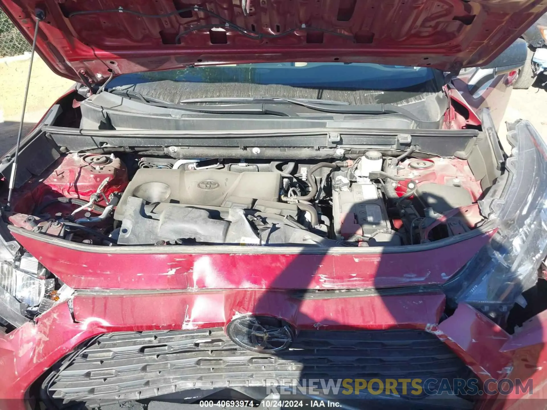 10 Photograph of a damaged car 2T3F1RFV2KW075408 TOYOTA RAV4 2019