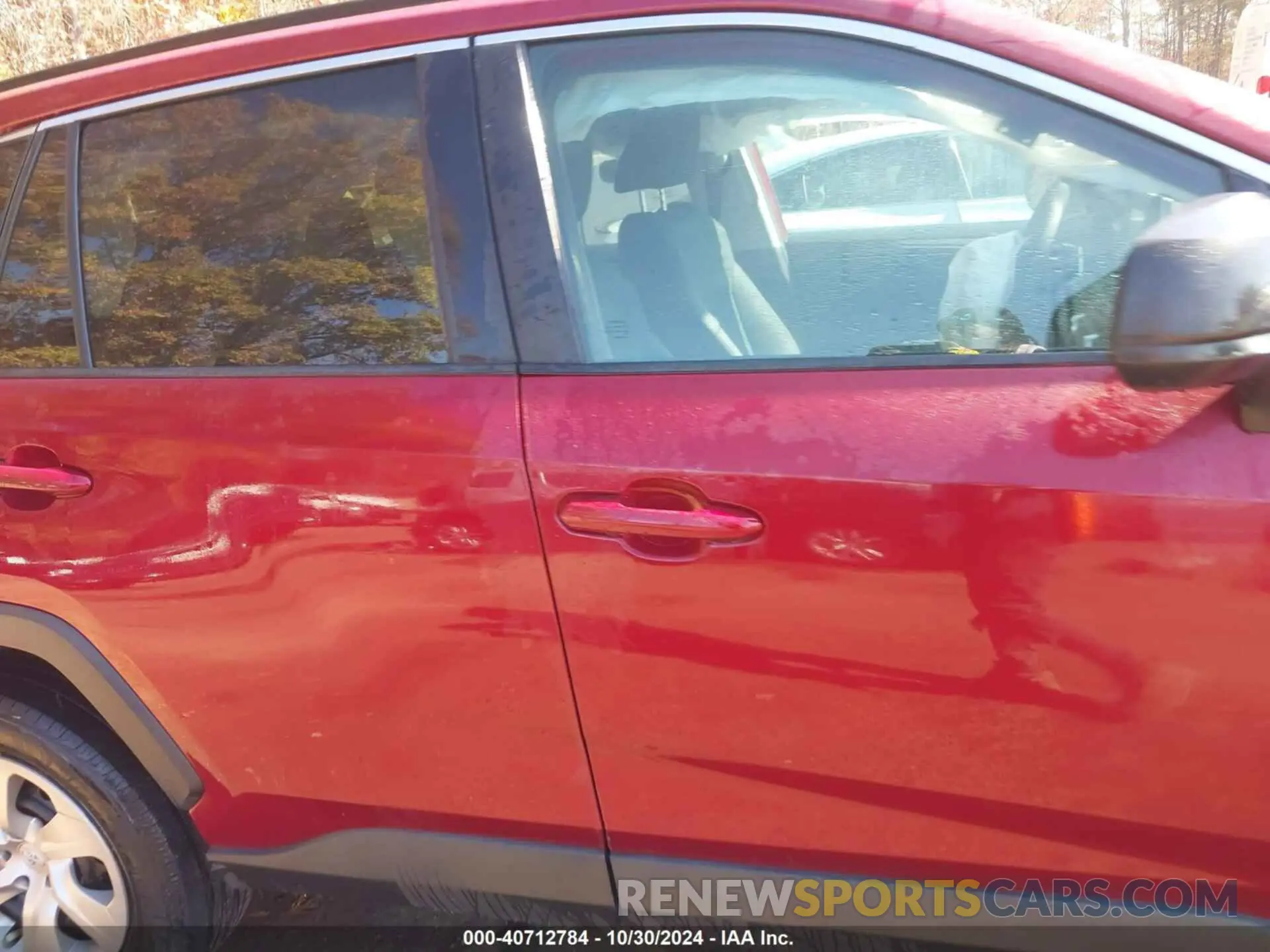 13 Photograph of a damaged car 2T3F1RFV3KW017243 TOYOTA RAV4 2019