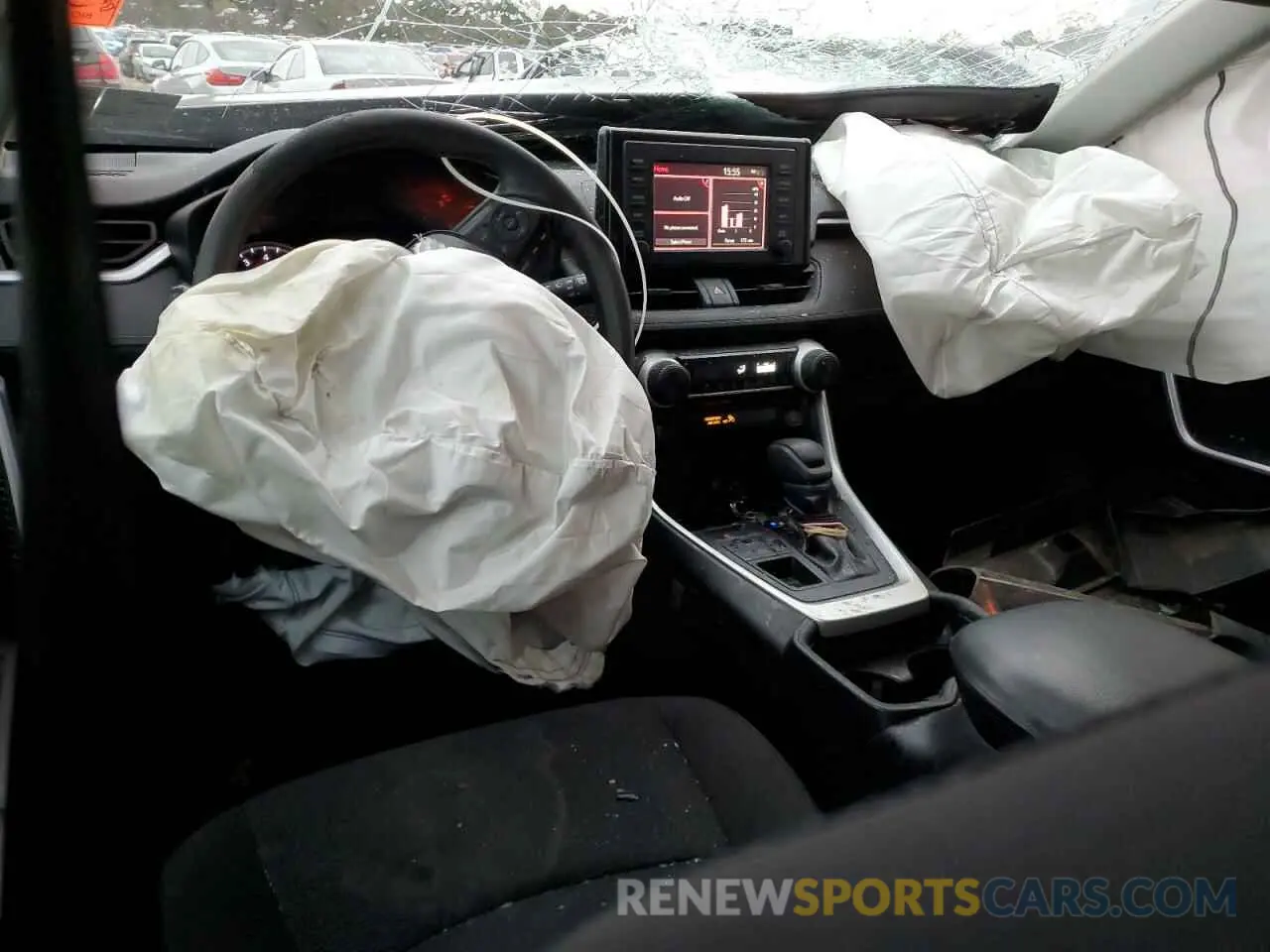 8 Photograph of a damaged car 2T3F1RFV3KW037816 TOYOTA RAV4 2019