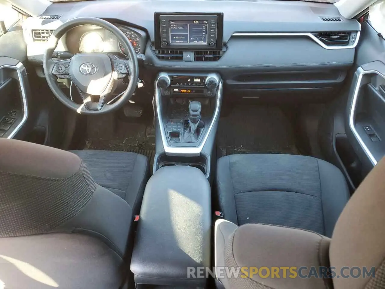 8 Фотография поврежденного автомобиля 2T3F1RFV3KW061419 TOYOTA RAV4 2019