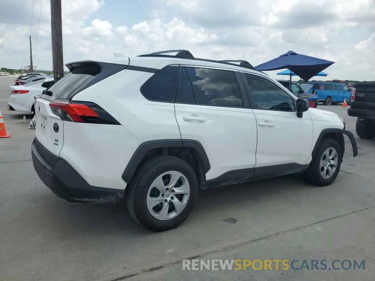 3 Фотография поврежденного автомобиля 2T3F1RFV3KW081203 TOYOTA RAV4 2019