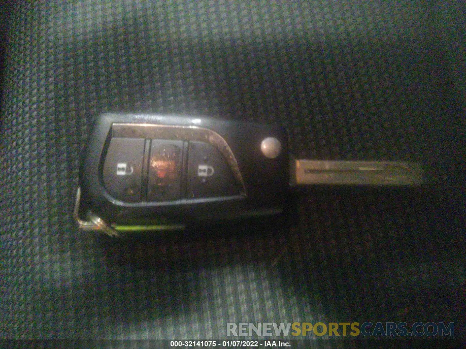11 Фотография поврежденного автомобиля 2T3F1RFV4KC043416 TOYOTA RAV4 2019