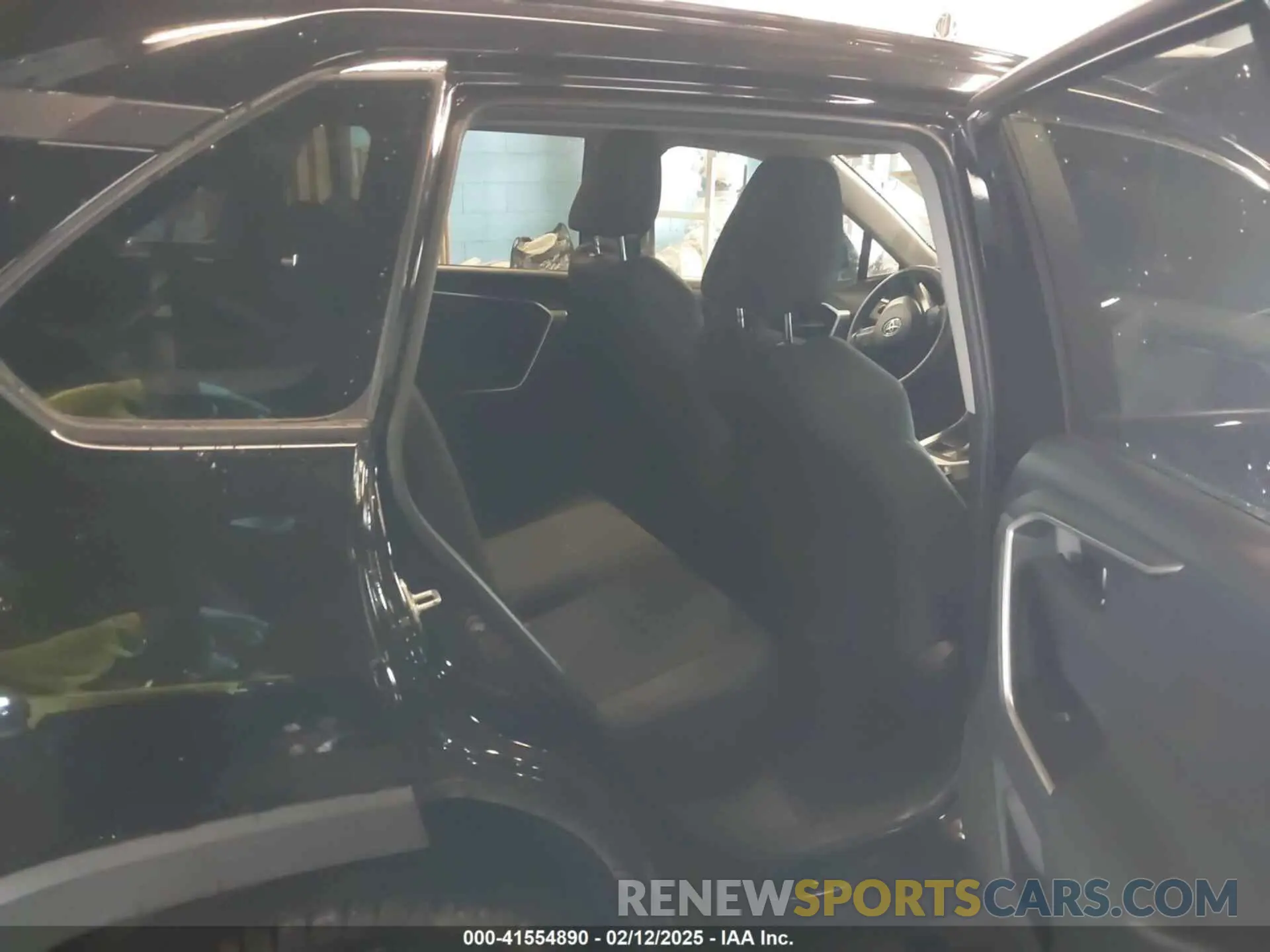 8 Photograph of a damaged car 2T3F1RFV4KC054321 TOYOTA RAV4 2019