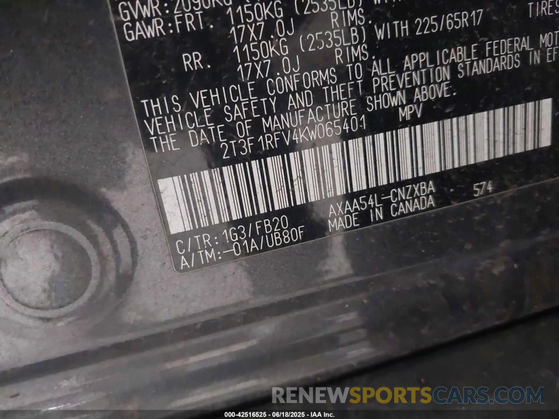 9 Photograph of a damaged car 2T3F1RFV4KW065401 TOYOTA RAV4 2019