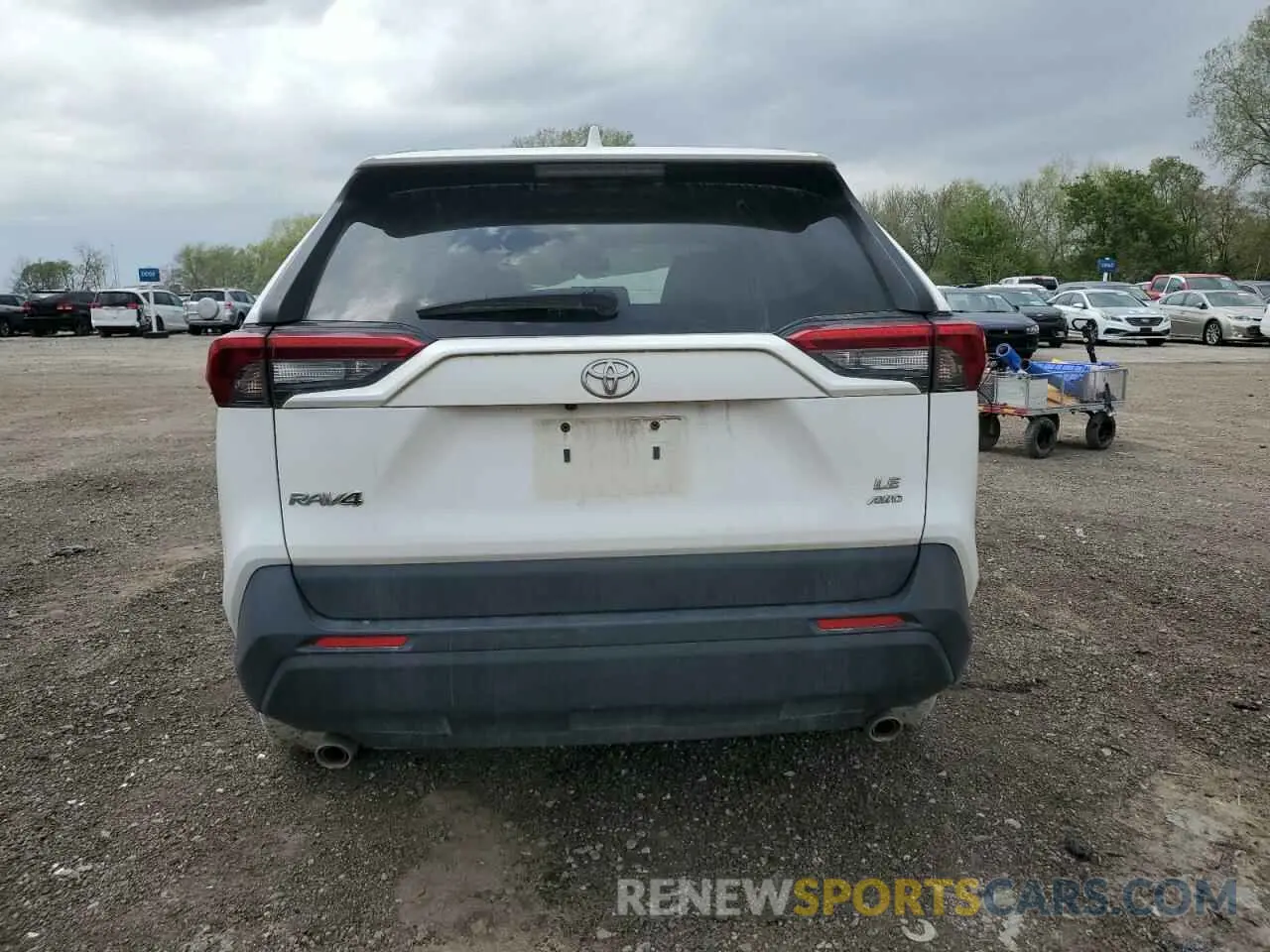 6 Photograph of a damaged car 2T3F1RFV5KC029024 TOYOTA RAV4 2019
