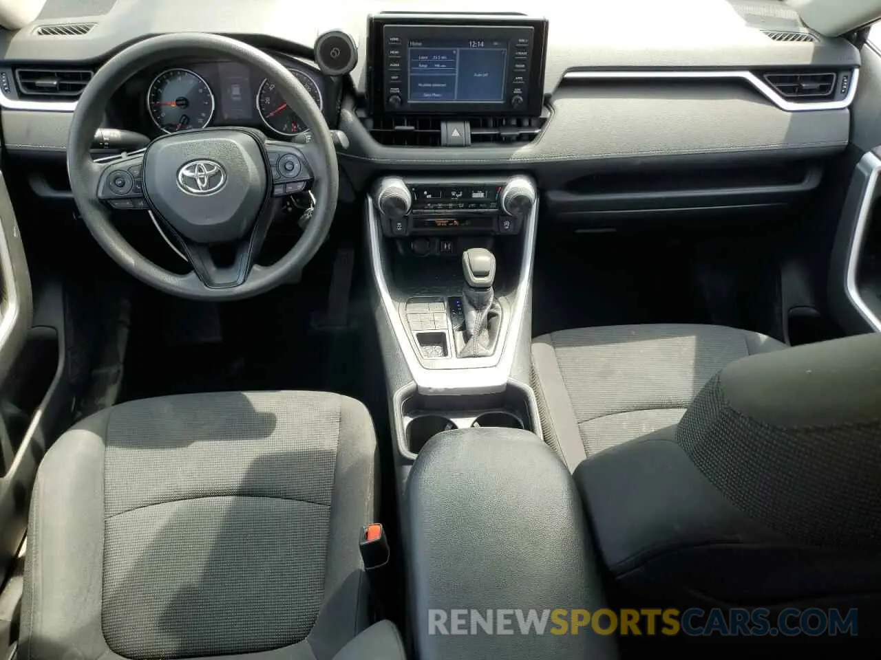 8 Photograph of a damaged car 2T3F1RFV6KC048469 TOYOTA RAV4 2019