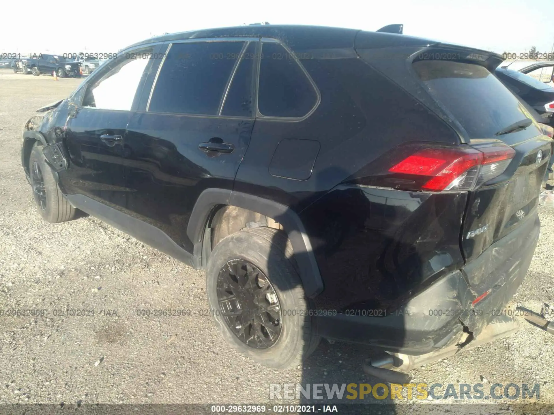 3 Photograph of a damaged car 2T3F1RFV6KW029189 TOYOTA RAV4 2019