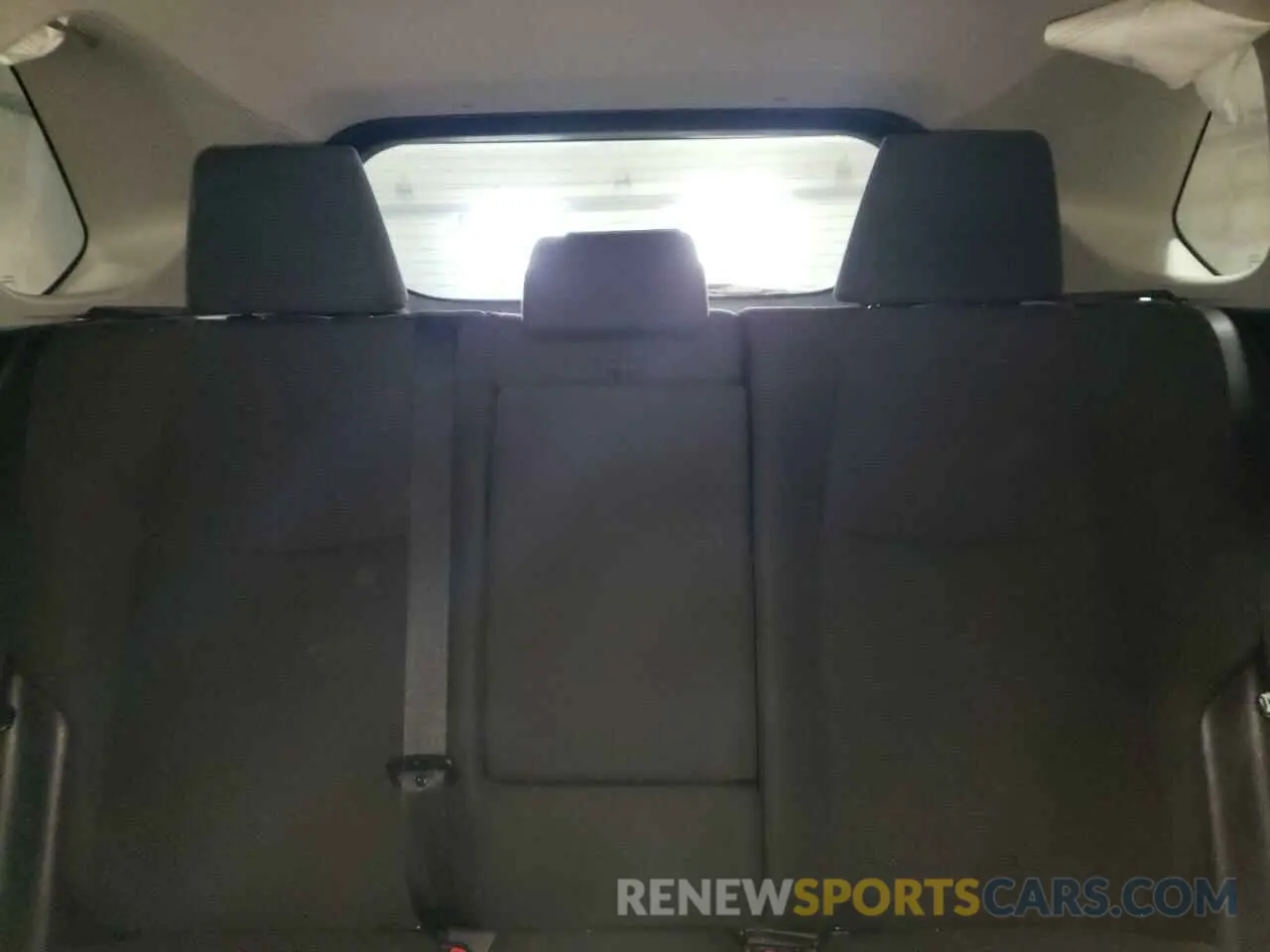 10 Фотография поврежденного автомобиля 2T3F1RFV6KW050494 TOYOTA RAV4 2019