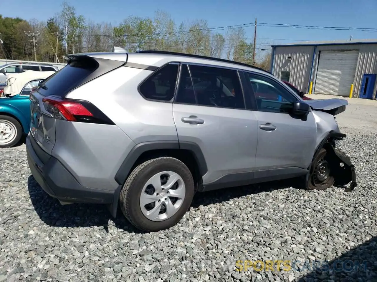 3 Фотография поврежденного автомобиля 2T3F1RFV6KW063262 TOYOTA RAV4 2019
