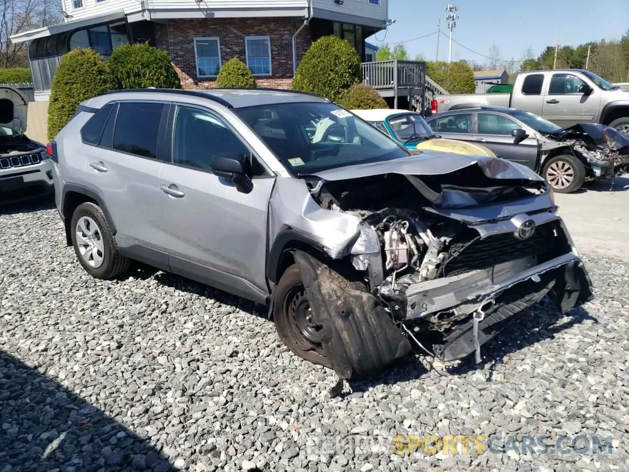 4 Фотография поврежденного автомобиля 2T3F1RFV6KW063262 TOYOTA RAV4 2019