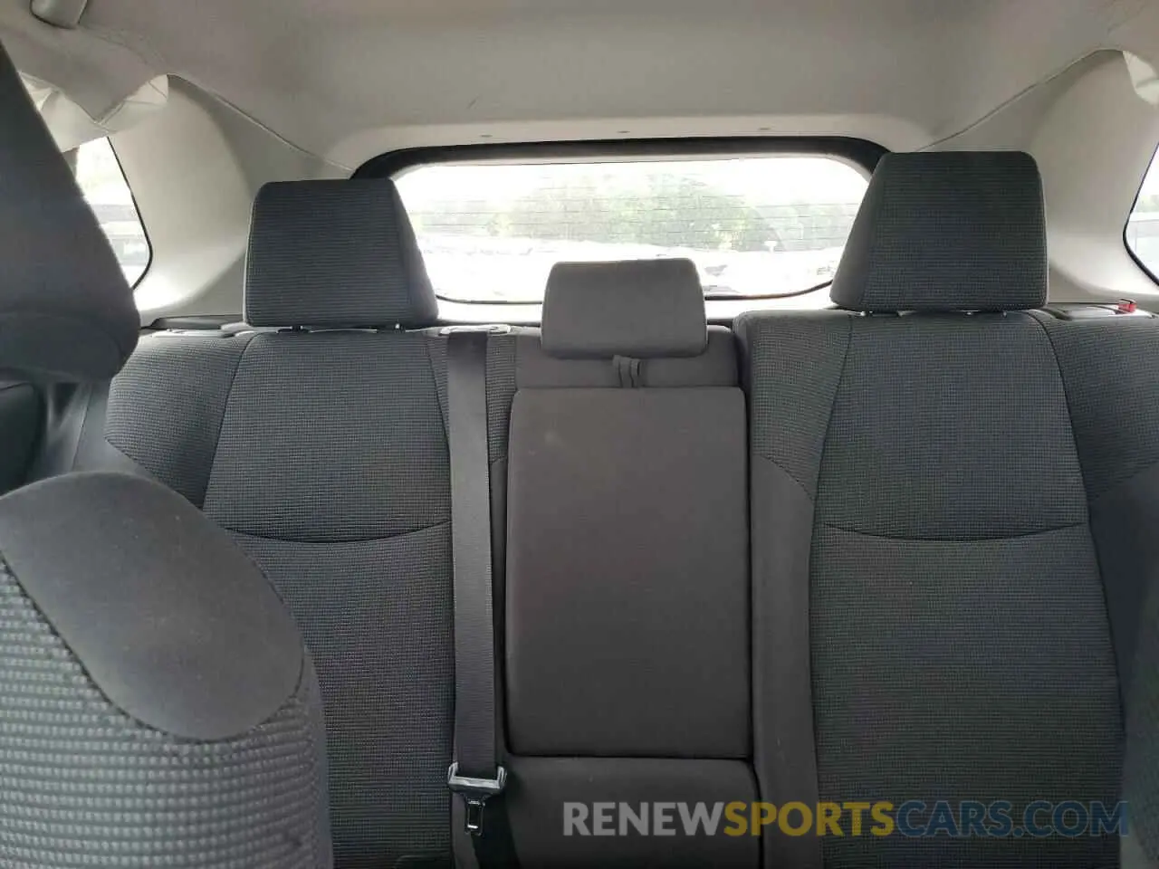 10 Фотография поврежденного автомобиля 2T3F1RFV7KW007556 TOYOTA RAV4 2019