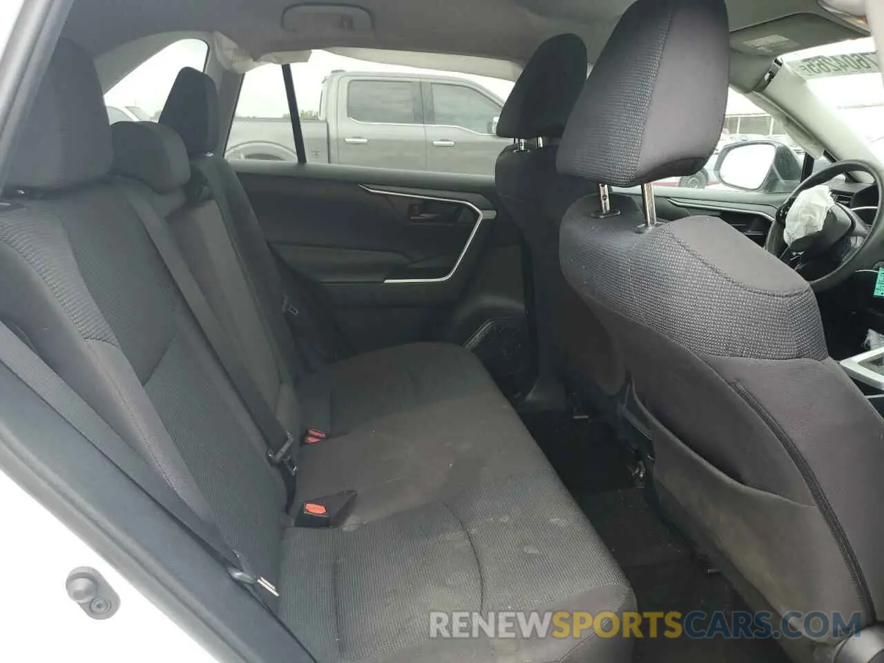 11 Фотография поврежденного автомобиля 2T3F1RFV7KW007556 TOYOTA RAV4 2019