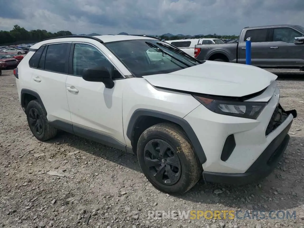 4 Фотография поврежденного автомобиля 2T3F1RFV7KW007556 TOYOTA RAV4 2019