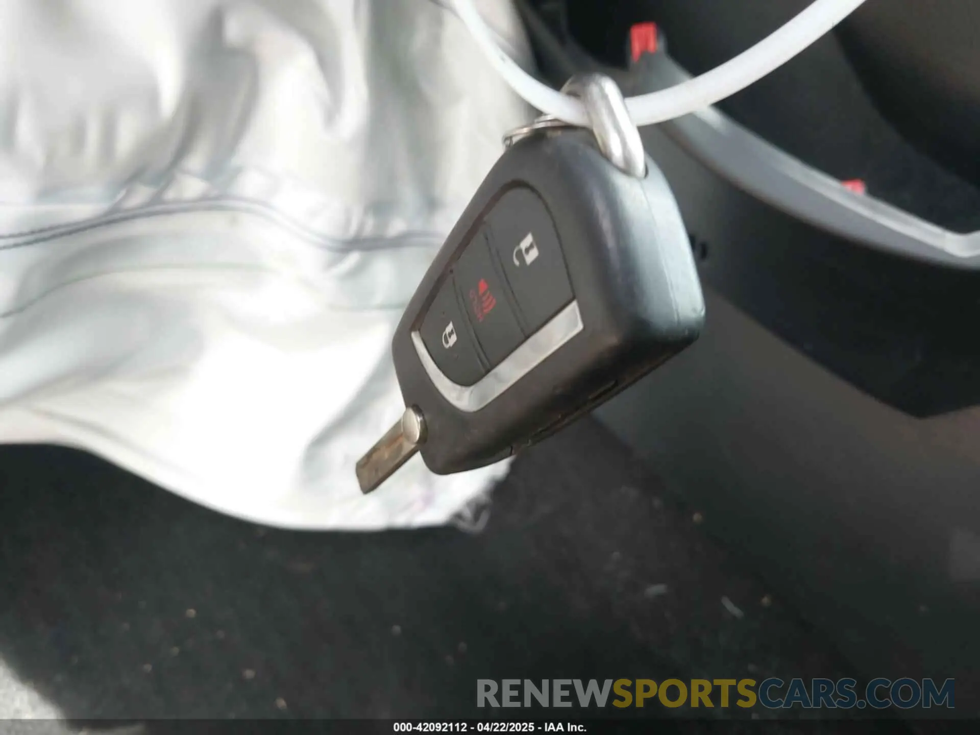 11 Photograph of a damaged car 2T3F1RFV8KW068379 TOYOTA RAV4 2019