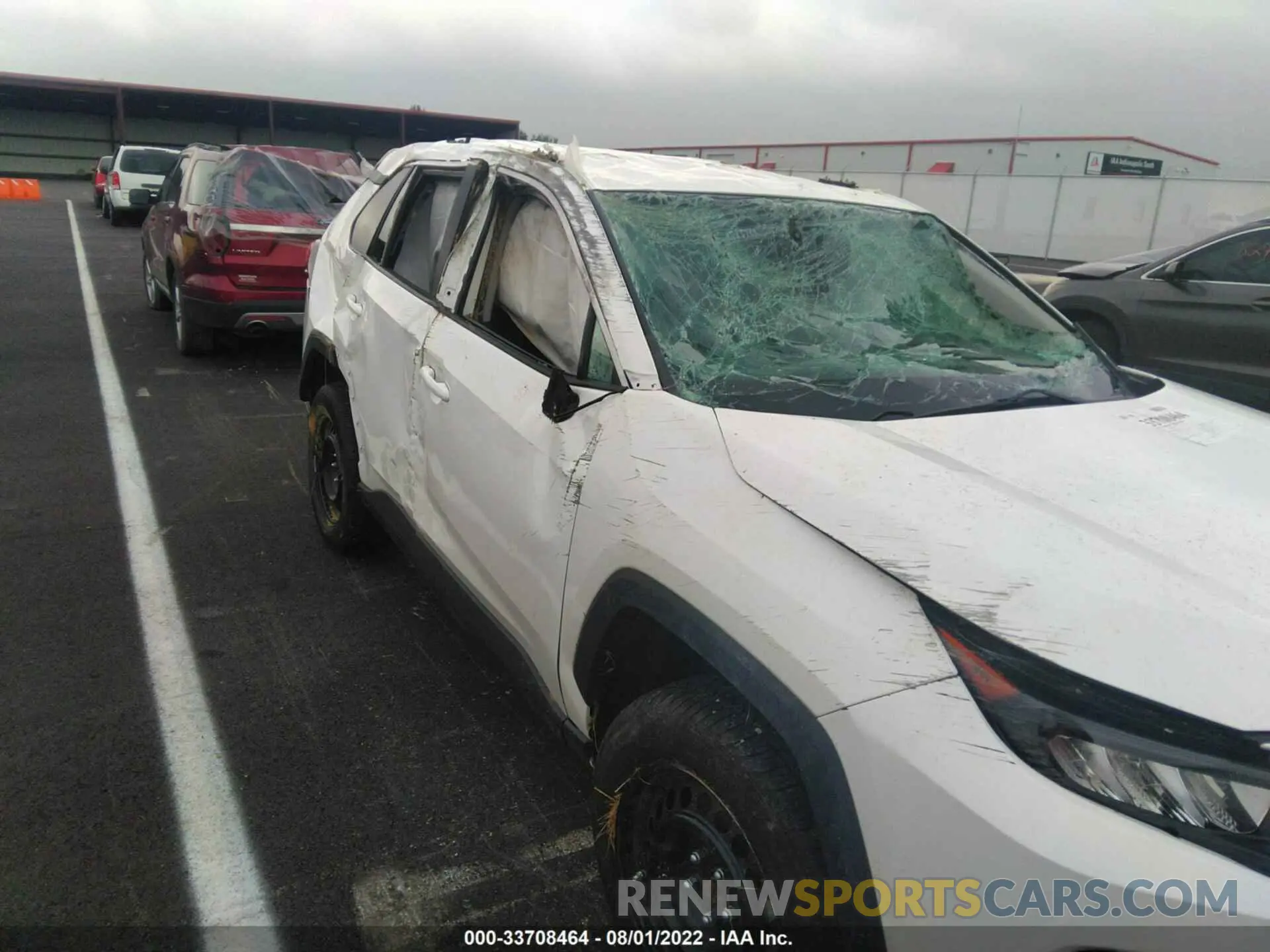 6 Фотография поврежденного автомобиля 2T3F1RFV8KW071654 TOYOTA RAV4 2019