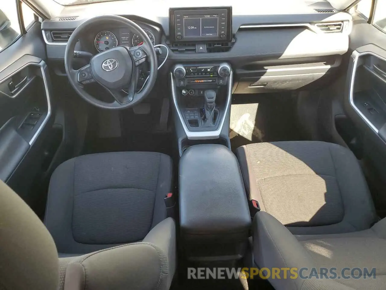 8 Photograph of a damaged car 2T3F1RFV9KC018334 TOYOTA RAV4 2019