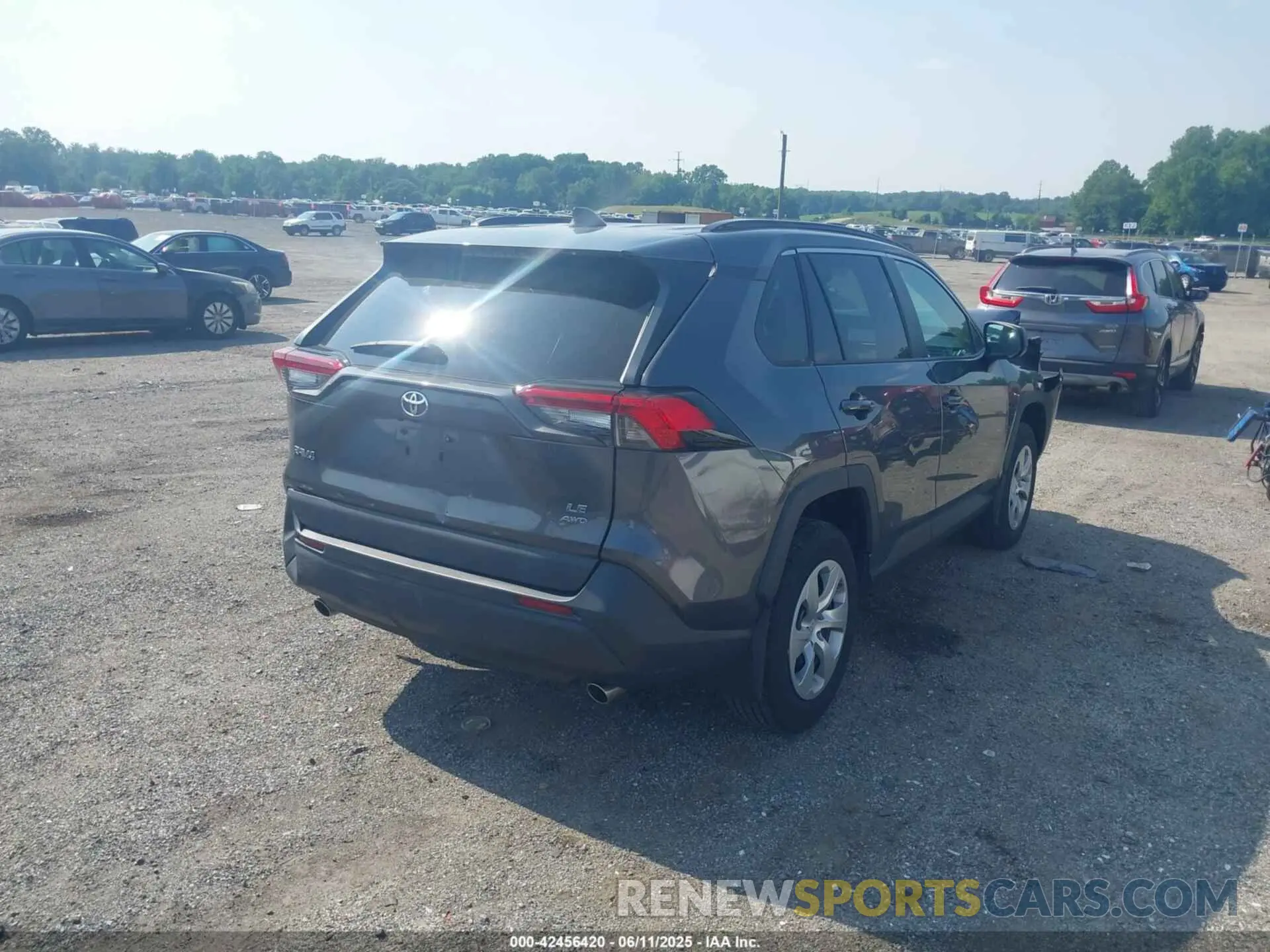 4 Photograph of a damaged car 2T3F1RFVXKC056266 TOYOTA RAV4 2019