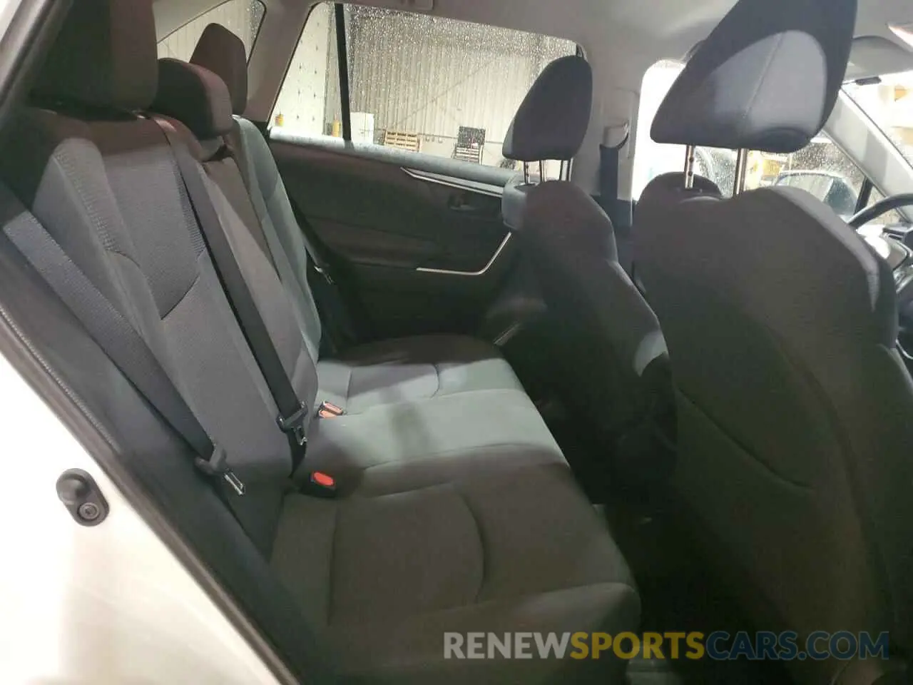 11 Фотография поврежденного автомобиля 2T3F1RFVXKW002755 TOYOTA RAV4 2019