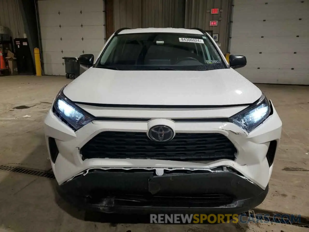 5 Фотография поврежденного автомобиля 2T3F1RFVXKW002755 TOYOTA RAV4 2019